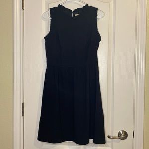 Black dress - sleeveless